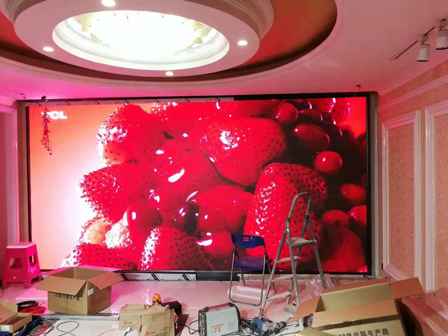 安徽淮北帝景翰園別墅區(qū)小間距電視完美點(diǎn)亮!