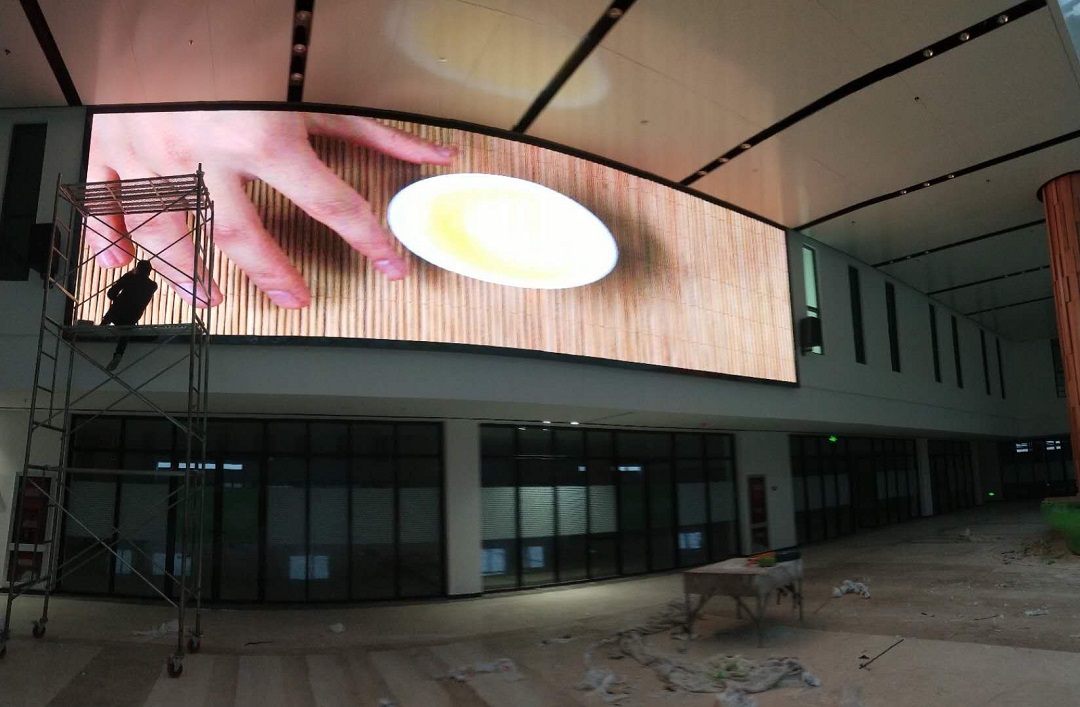 江蘇萬林現代物流股份室內霧面P3全彩106㎡完美點亮!