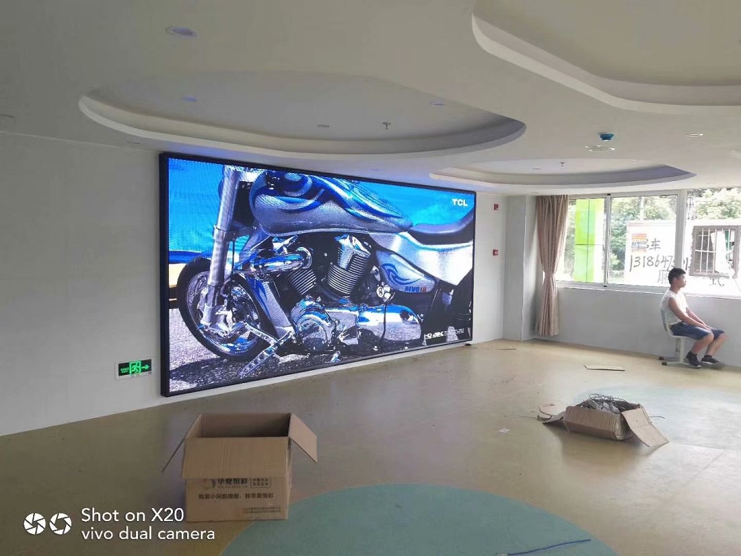 無錫市新橋幼兒園P3室內全彩屏完美點亮!