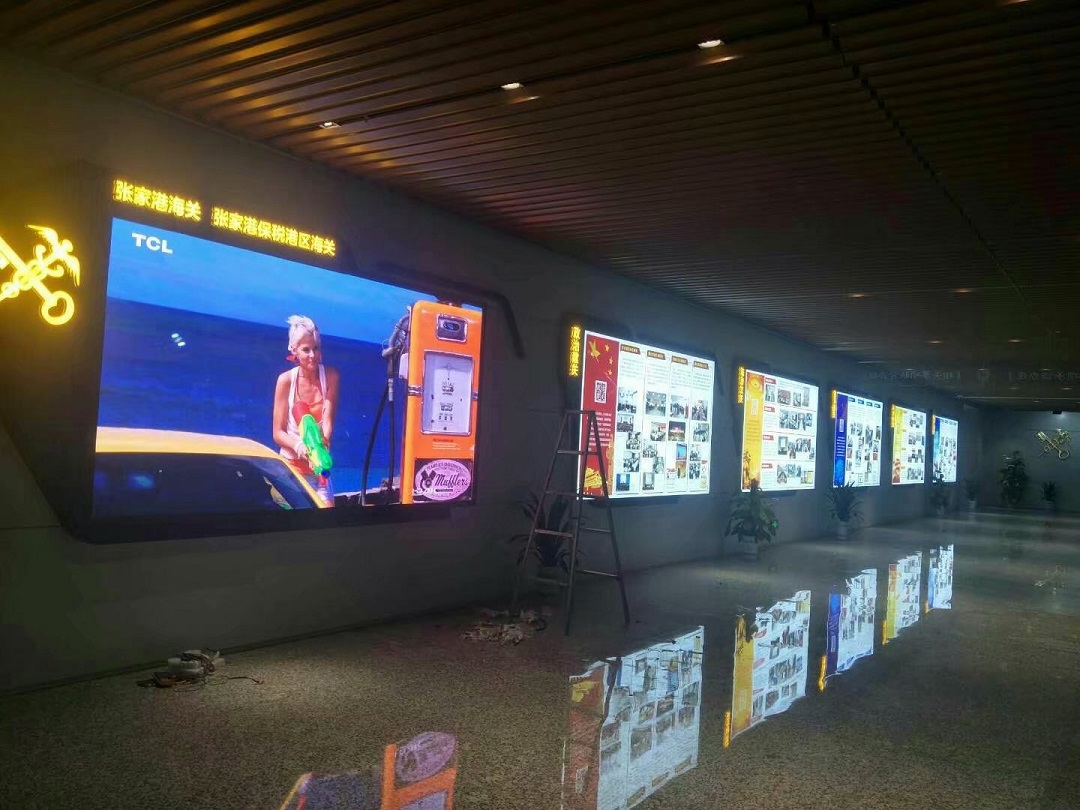 張家港海關新辦公樓6塊P2.5顯示屏完美點亮!