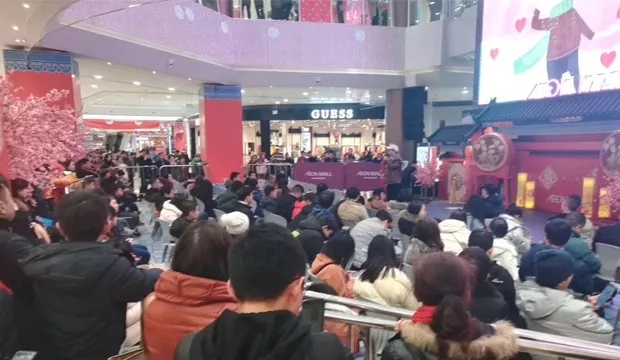 這面3層樓高的壹品玉屏，帶火這座16萬㎡購物中心的線下營銷 4.webp.jpg