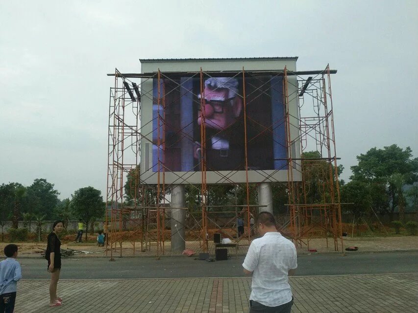 戶外LED<a href=http://m.aqlfk.com/quancai/ target=_blank class=infotextkey>全彩顯示屏</a>案例 戶外LED<a href=http://m.aqlfk.com/quancai/ target=_blank class=infotextkey>全彩顯示屏</a>案例