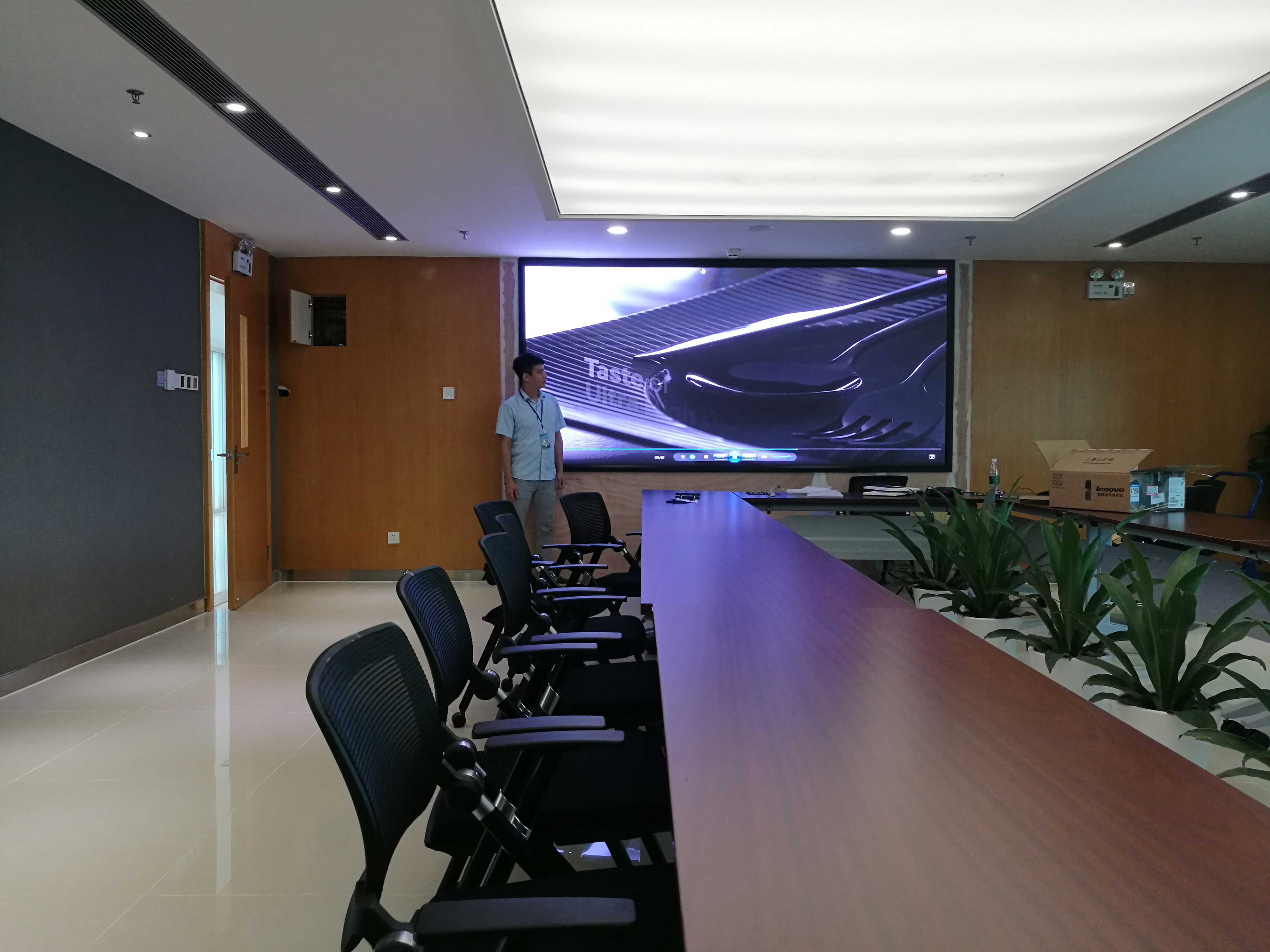 超清<a href=http://m.aqlfk.com target=_blank class=infotextkey>led顯示屏</a>