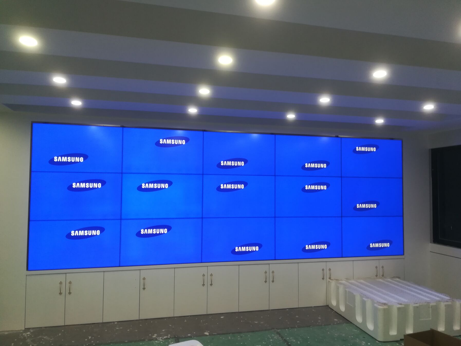 廣東拼接屏46寸1.7mm液晶拼接屏圖片 廣東拼接屏46寸1.7mm液晶拼接屏圖片