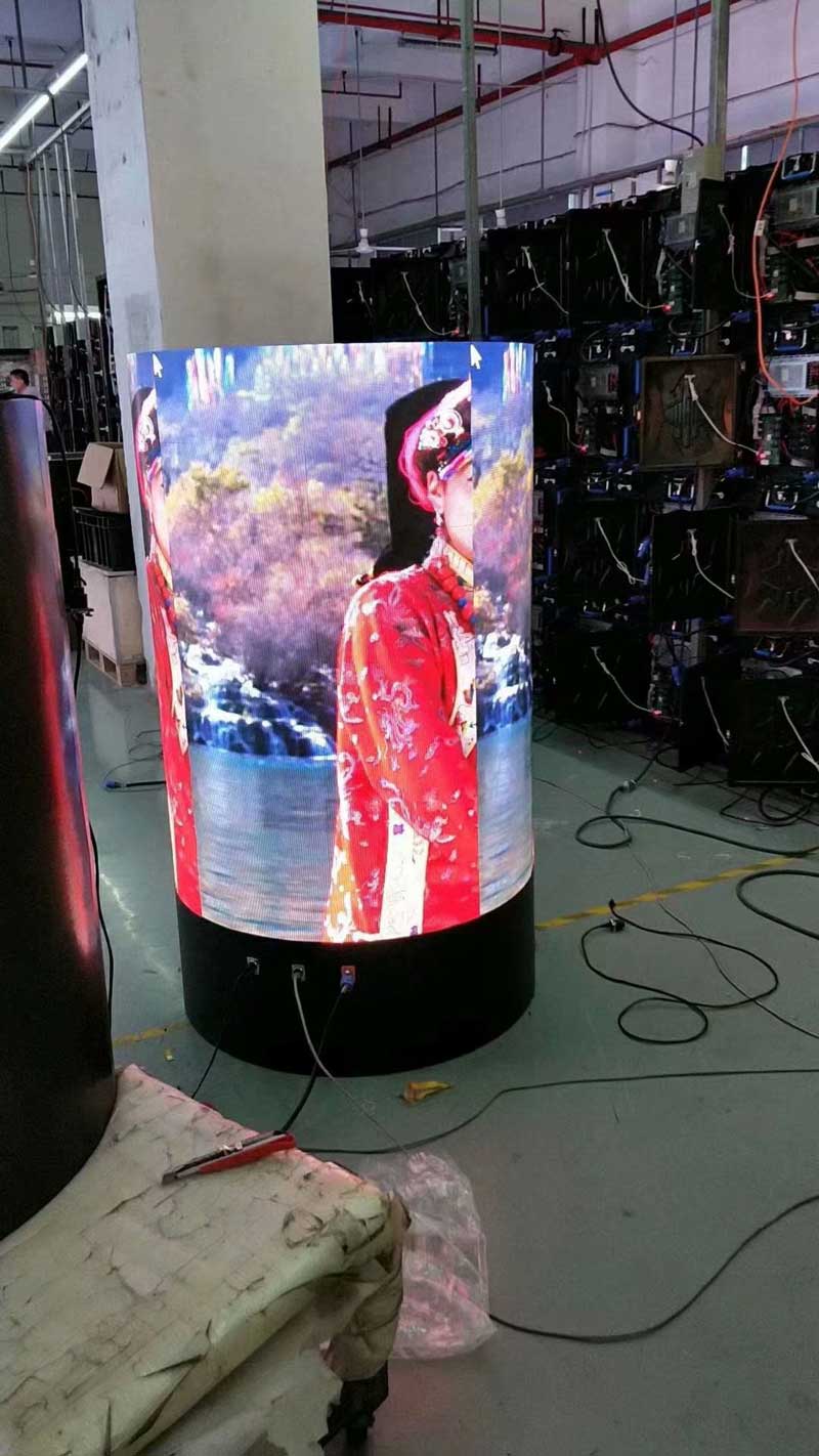 圓柱型<a href=http://m.aqlfk.com target=_blank class=infotextkey>led顯示屏</a>